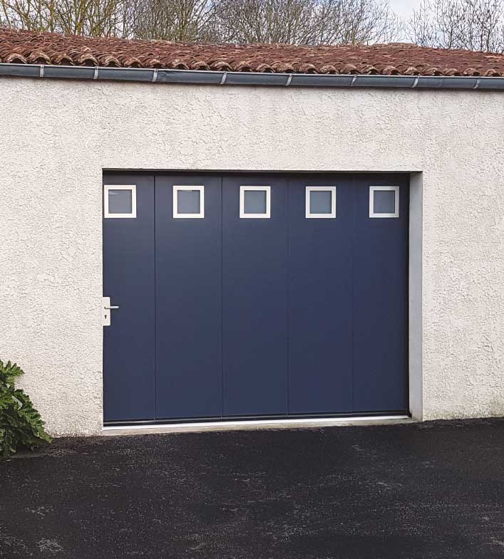 Pose de porte de garage traditionnelle (pliable, coulissant ou battant) sur-mesure en PVC, en bois et en acier en Essonne : Orly, Rungis, Wissous, Ablon sur seine, Paray Vieille-poste, Athis Mons, Massy, Palaiseau, etc.