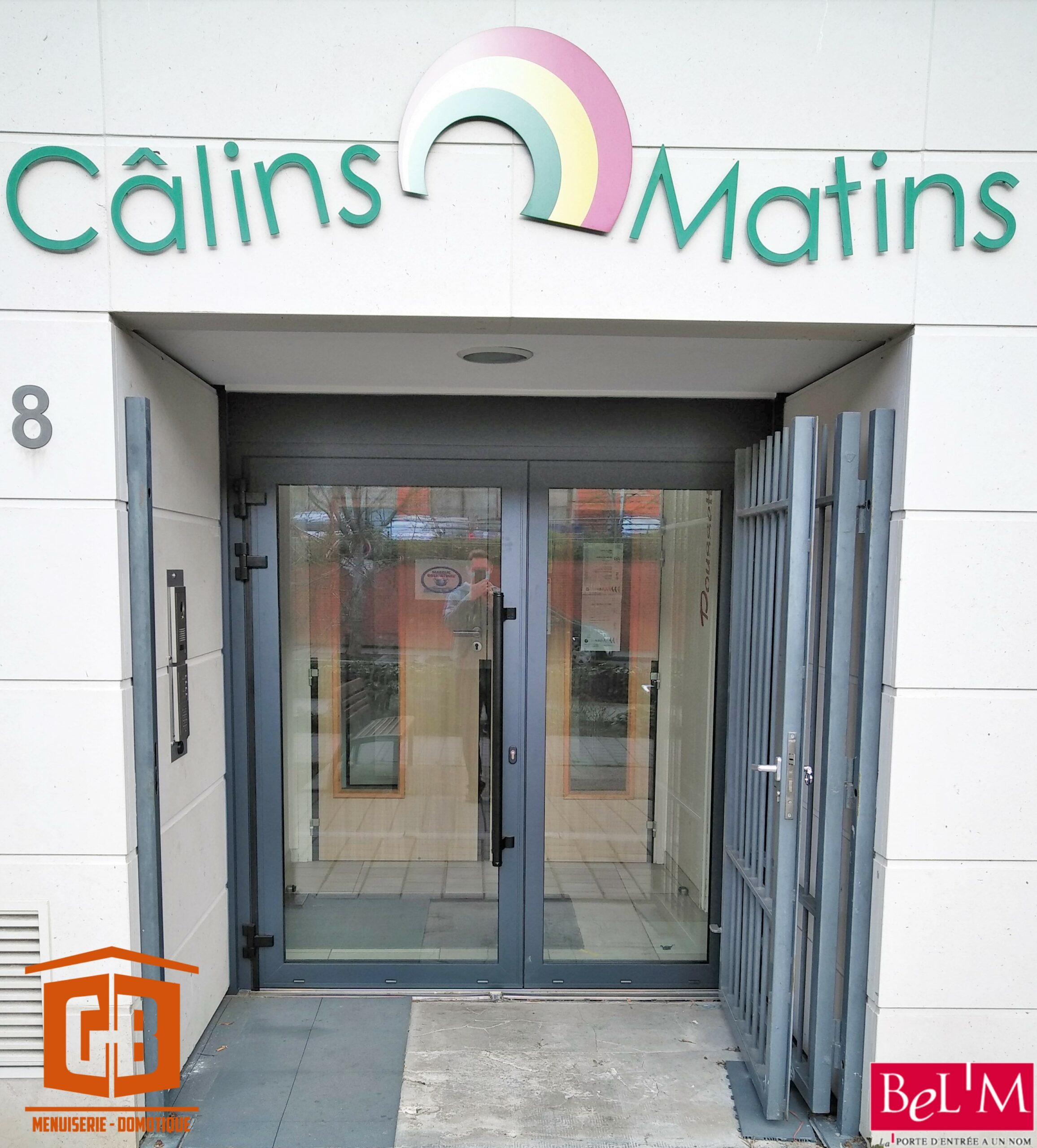 Fourniture et pose d'une porte d'entrée de crèche de marque BEL'M, modèle Urbana à Massy (91300) en Essonne Ile de France GB 2.png